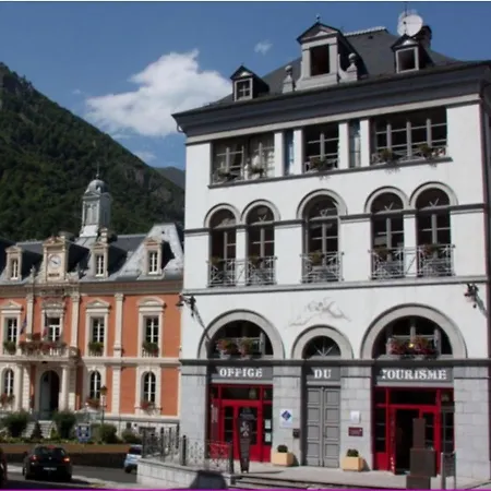 Studio 2-3 Pers. En Plein Centre-ville De Cauterets, Proche Telecabine, Commerces Et Loisirs - Fr-1-401-258 Appartamento *