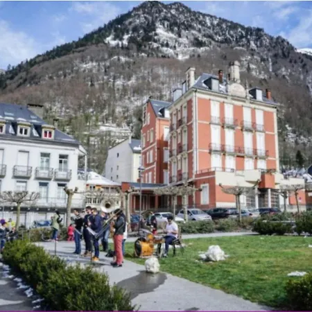 Studio 2-3 Pers. En Plein Centre-ville De Cauterets, Proche Telecabine, Commerces Et Loisirs - Fr-1-401-258 Cauterets
